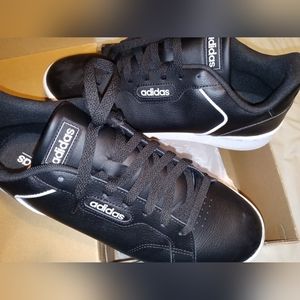 Adidas Roguera Sneakers Women's 10/Mens 8 1/2 - 9